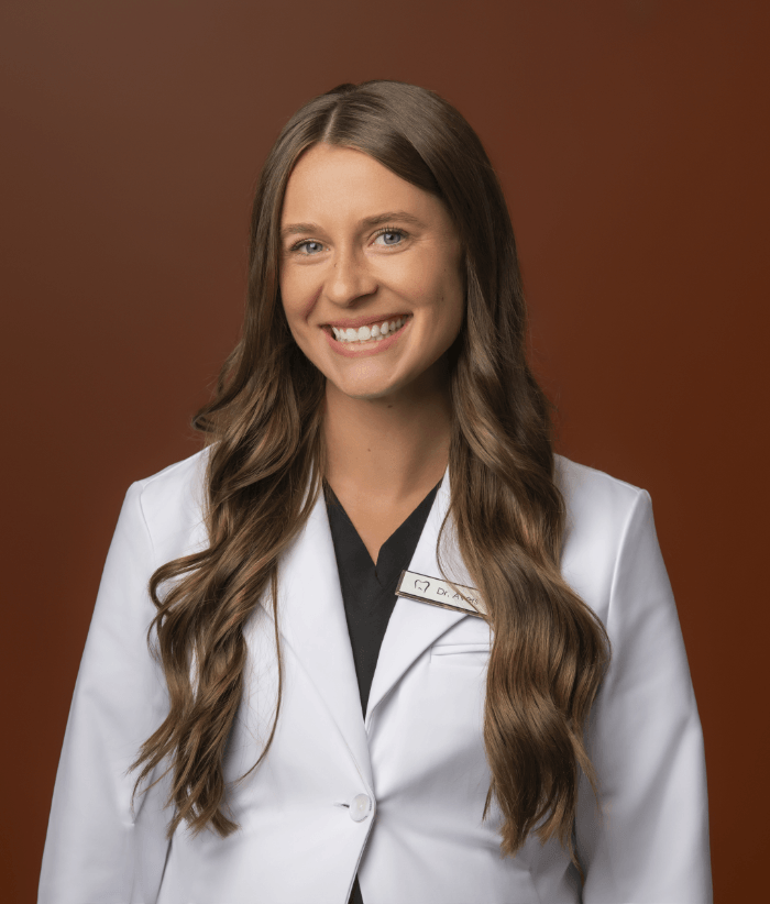 Arlington Heights dentist Doctor Annalise Avers