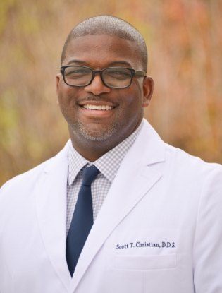 Arlington Heights Illinois dentist Scott Christian D D S
