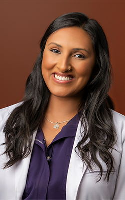 Dentist near Rolling Meadows Doctor Janani Gurukkal