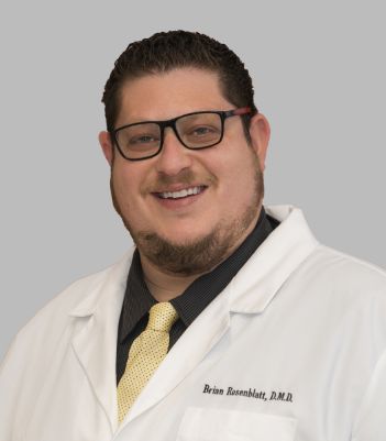 Arlington Heights dentist Doctor Brian Rosenblatt
